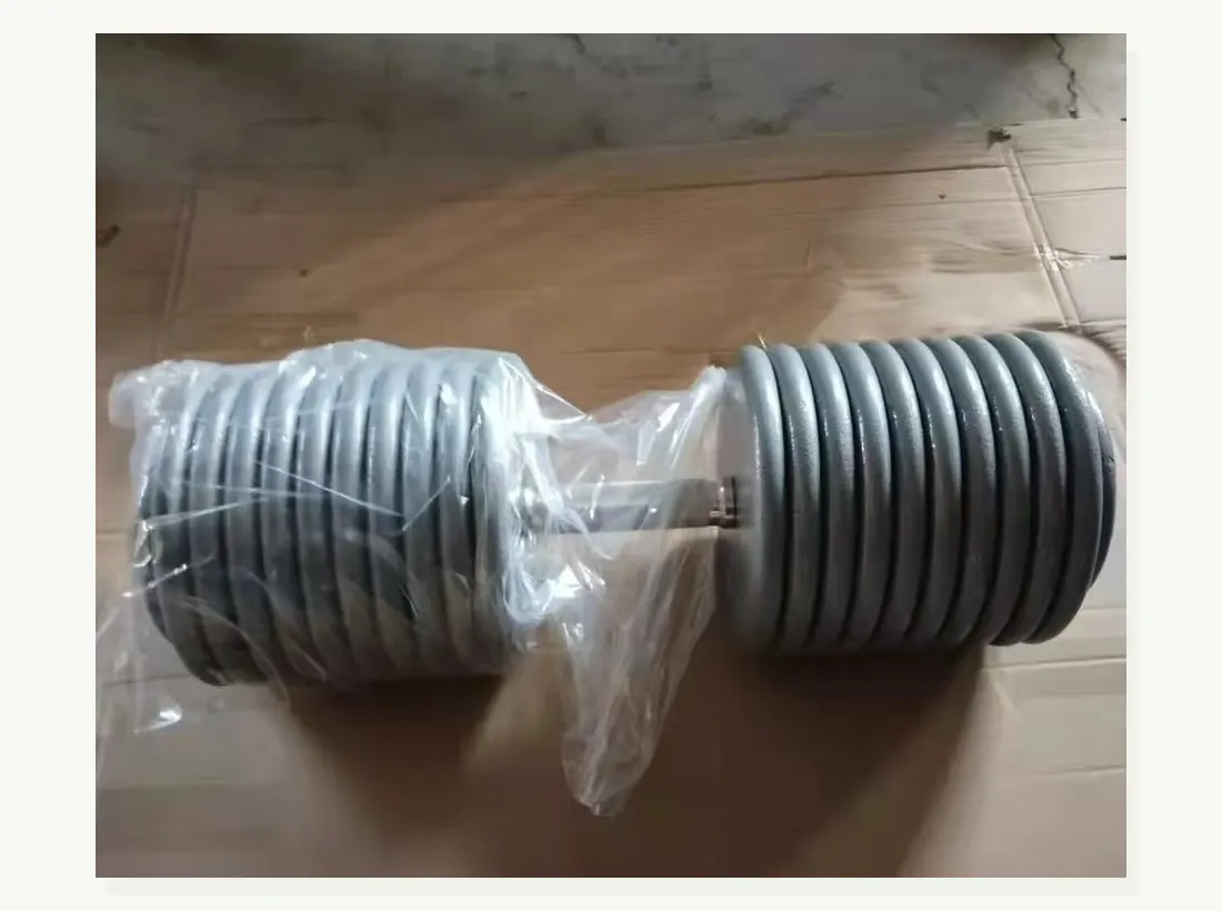 Packed dumbbell protected for wholesale shipment