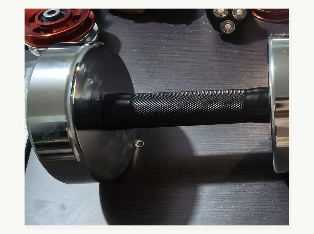 Chrome Dumbbell product detail 3