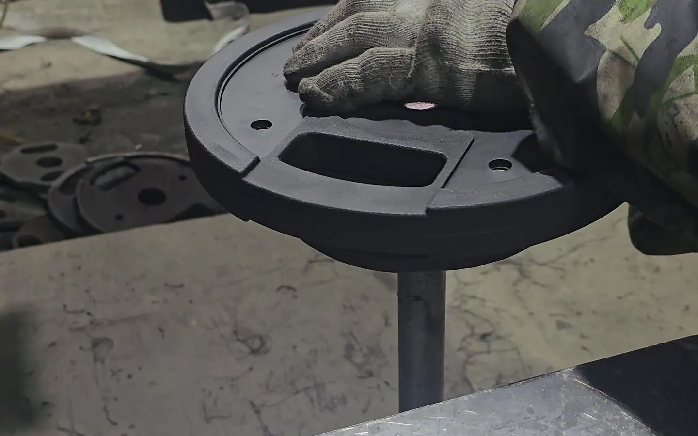 Metallbearbeitung mit Bezug zur Griffpflege